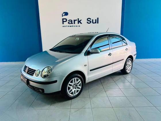 VOLKSWAGEN POLO SEDAN 1.6 8V GASOLINA 4P MANUAL VOLKSWAGEN POLO SEDAN 1.6 8V GASOLINA 4P MANUAL